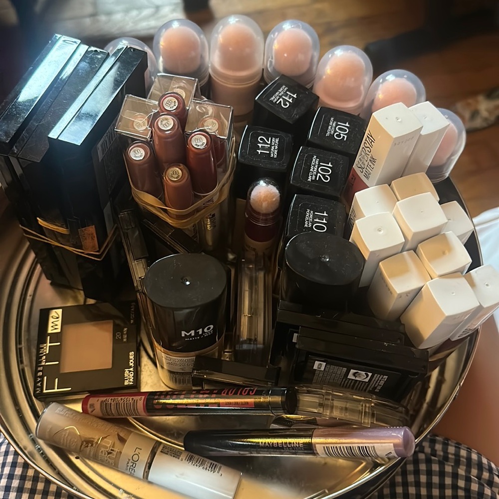 maybelline makeup A TON for a low price